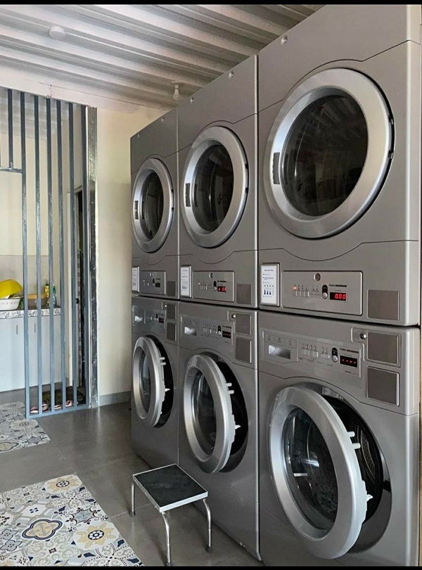 giặt sấy gần sân bay tân sơn nhất
