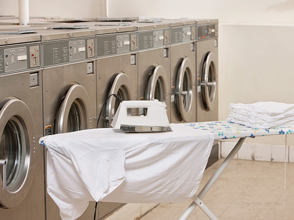 tiệm giặt sấy đường lê lai gò vấp