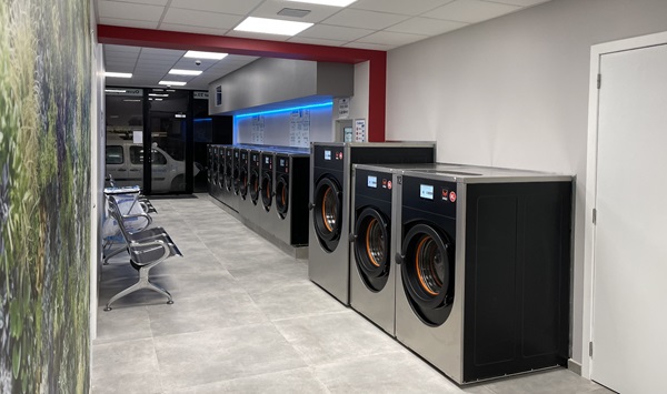 tiệm giặt sấy đường lý thường kiệt gò vấp