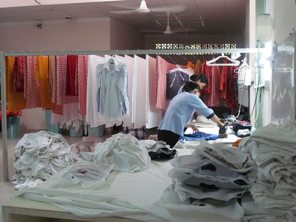 tiệm giặt sấy đường nguyễn hữu thọ gò vấp