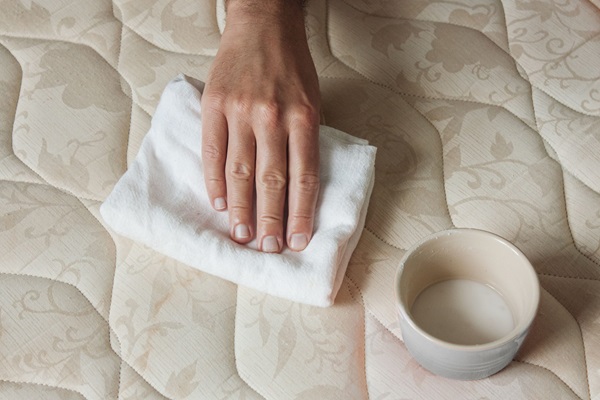 tiệm giặt nệm topper đường thông tây hội gò vấp