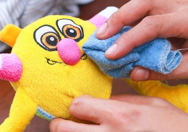 cách giặt gấu bông nhỏ