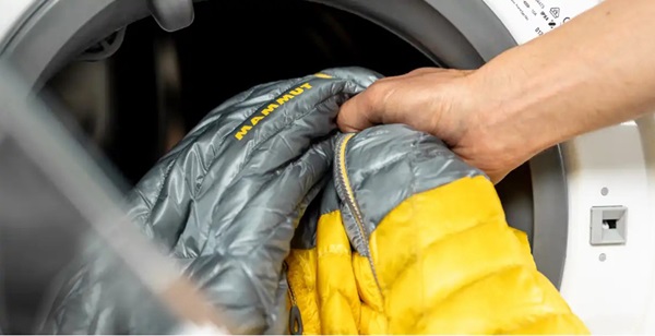 dịch vụ giặt áo lông vũ