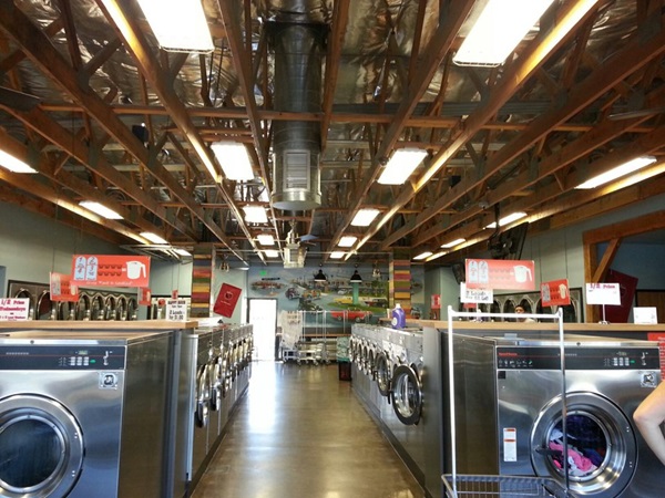 giặt ủi giao nhận tận nhà