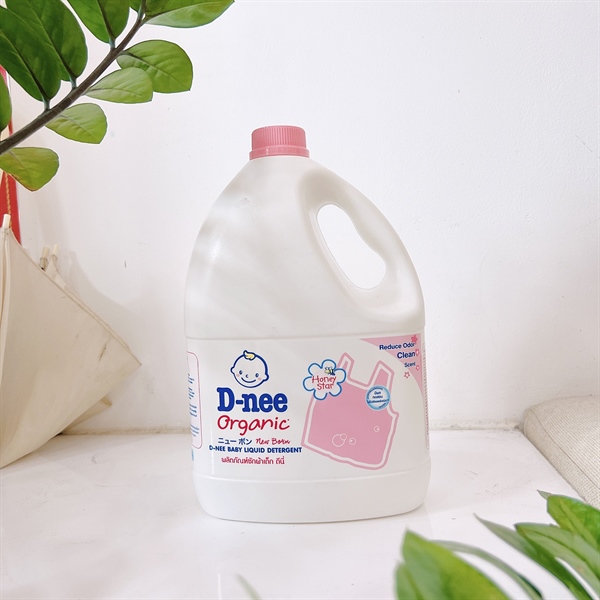 tiệm giặt ủi dùng nước xả vải nào