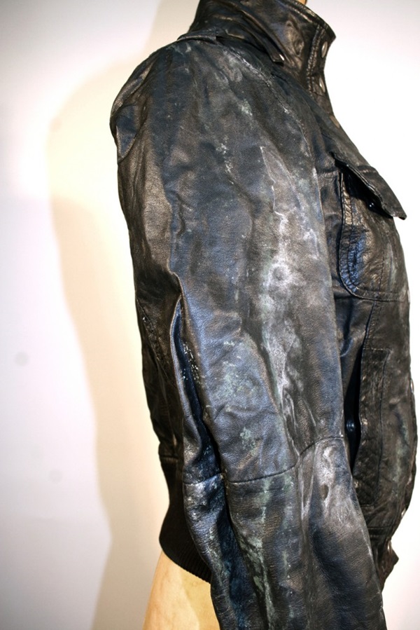 cách giặt áo khoác da pu