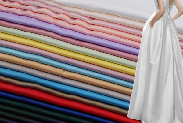 cách giặt đầm dạ hội tại nhà