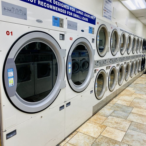 tiệm giặt ủi gò vấp