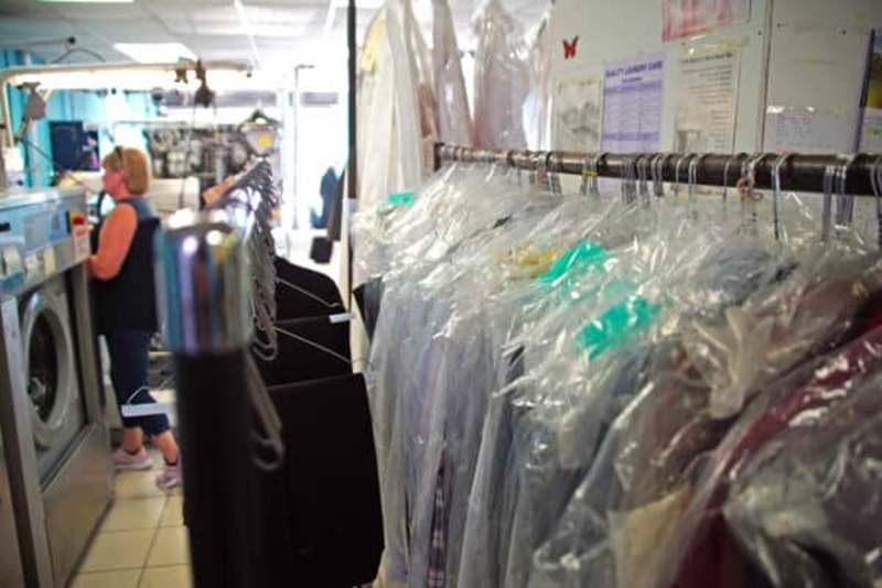 tiệm giặt ủi cuckoo