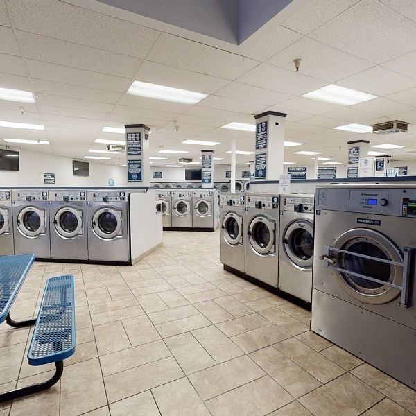 tiệm giặt ủi đường nguyễn khuyến quảng ngãi