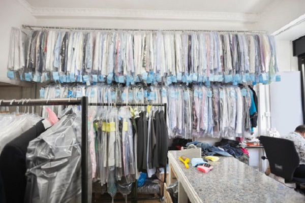 tiệm giặt ủi đường nguyễn vịnh quảng ngãi