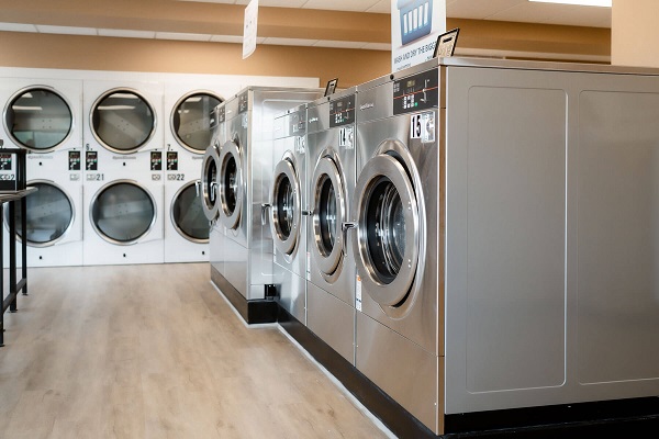 tiệm giặt ủi đường tố hữu quảng ngãi