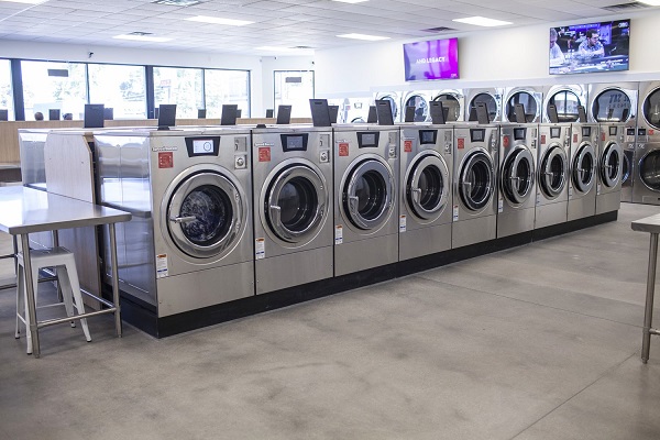 tiệm giặt ủi đường trương định quảng ngãi