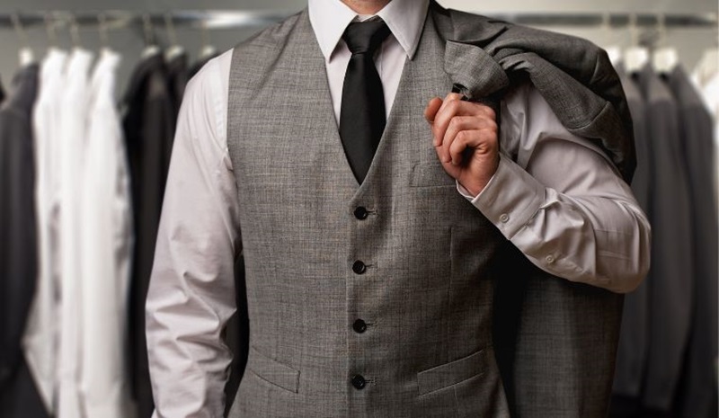 cách giặt đồ vest tại tiệm giặt ủi quận gò vấp