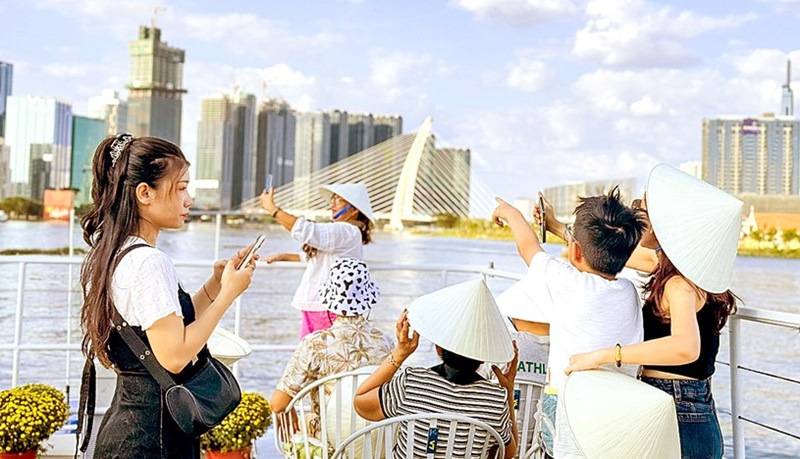 giặt sấy gần sân bay tân sơn nhất