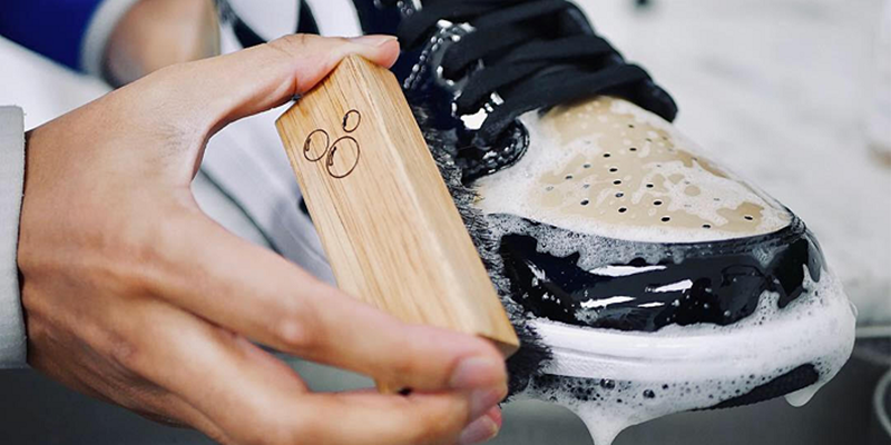 vệ sinh giày sneaker gò vấp