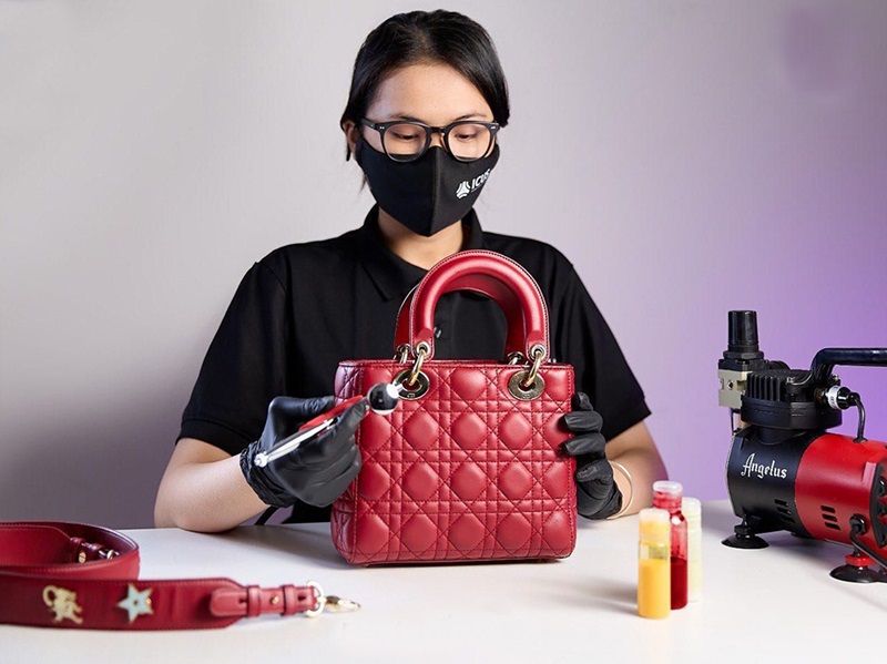 vệ sinh túi xách hàng hiệu