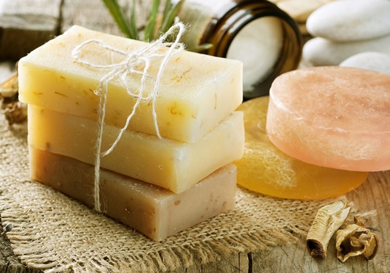 có nên dùng xà phòng giặt đồ lót không