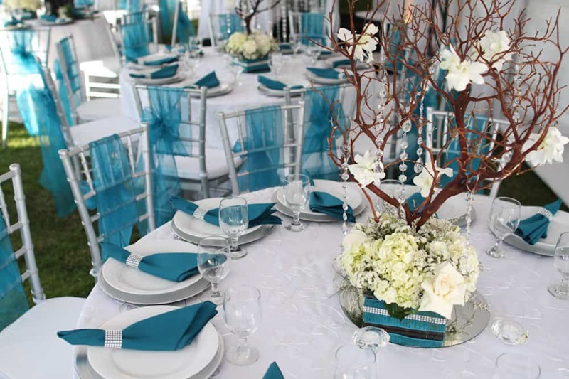 giặt khăn trải bàn nhà hàng tiệc cưới gò vấp